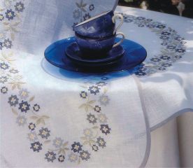 FHA 9921.A40100 Blümchenkranz Vorgezeichnet 40x100 cm