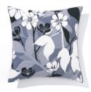 C4206 M Kissenmodell Floral monochrom. 40x40 cm